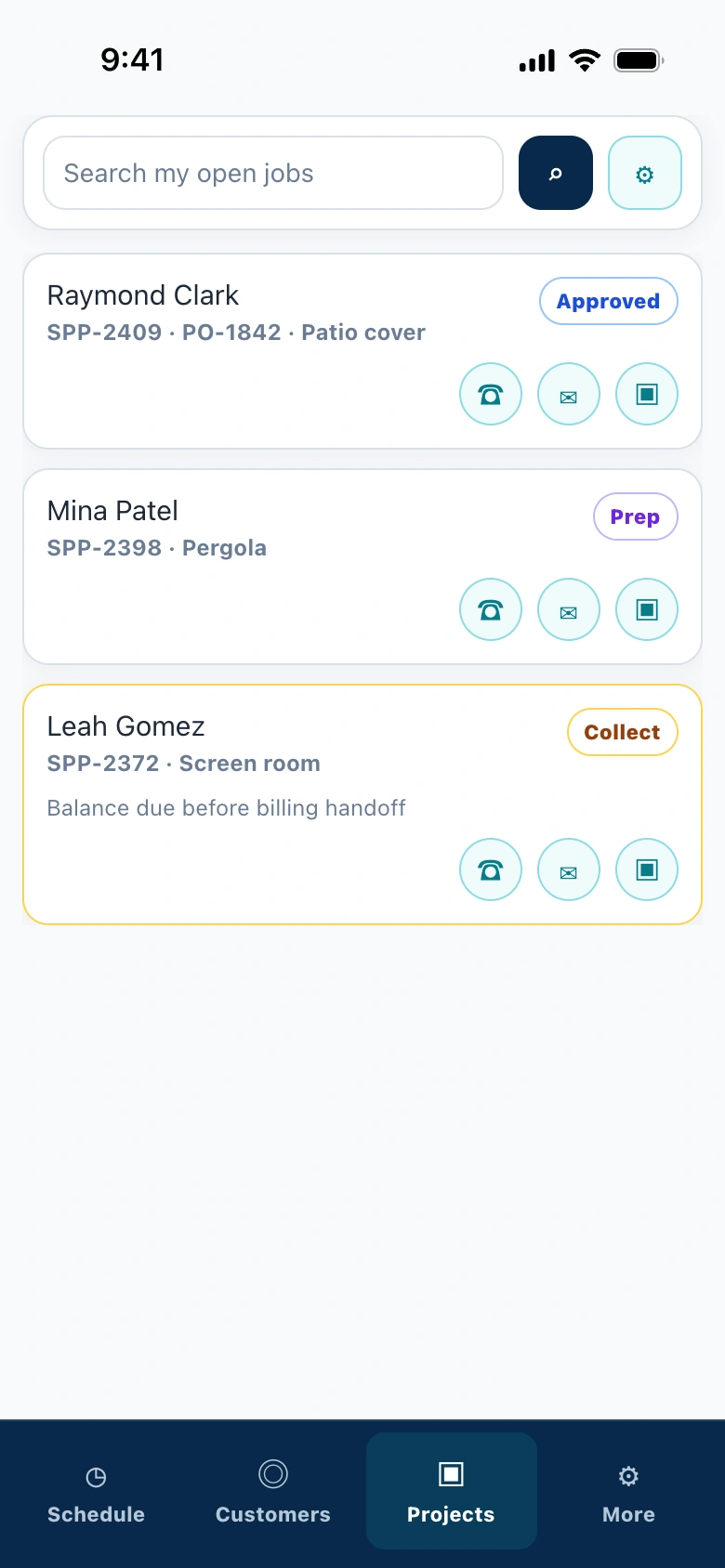 Mobile project list keeping active field work and customer status available to the team.